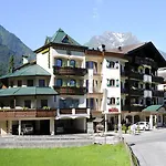 Pramstraller 4* Mayrhofen