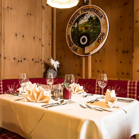 Hotel Pramstraller 4*