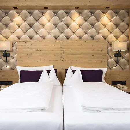Pramstraller Hotell Mayrhofen
