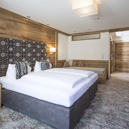 Pramstraller Ξενοδοχείο 4*