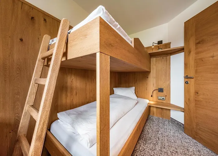 Pramstraller Szálloda 4*