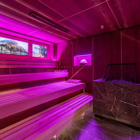 Pramstraller Hotel Mayrhofen